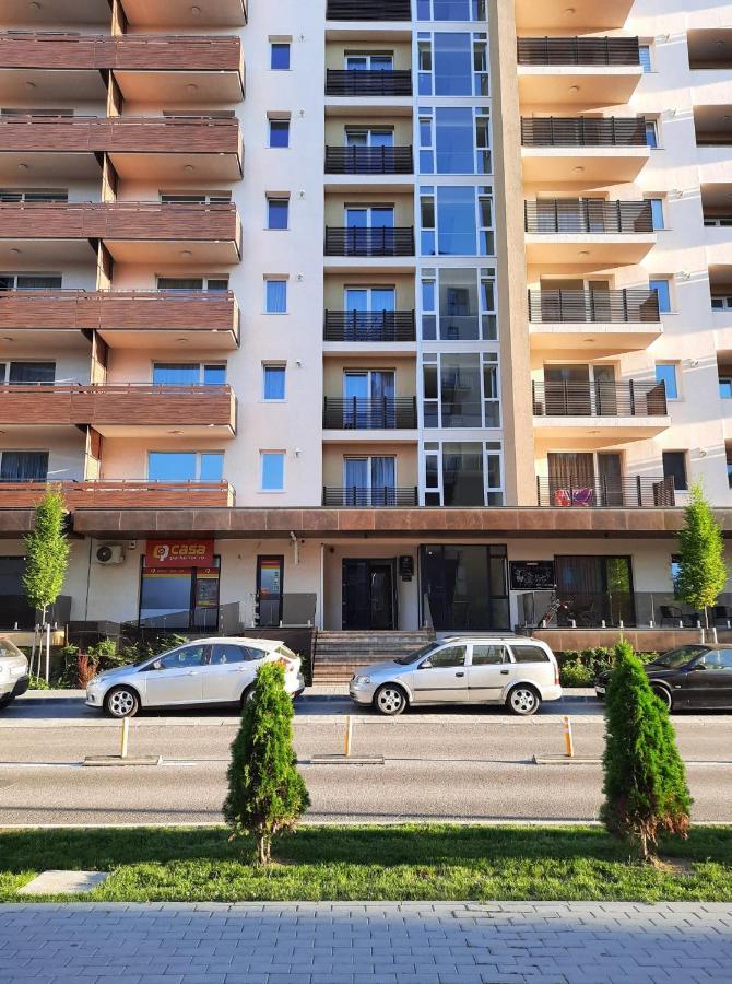 Sorin'S Comfortable Apartment Brasov Exterior photo
