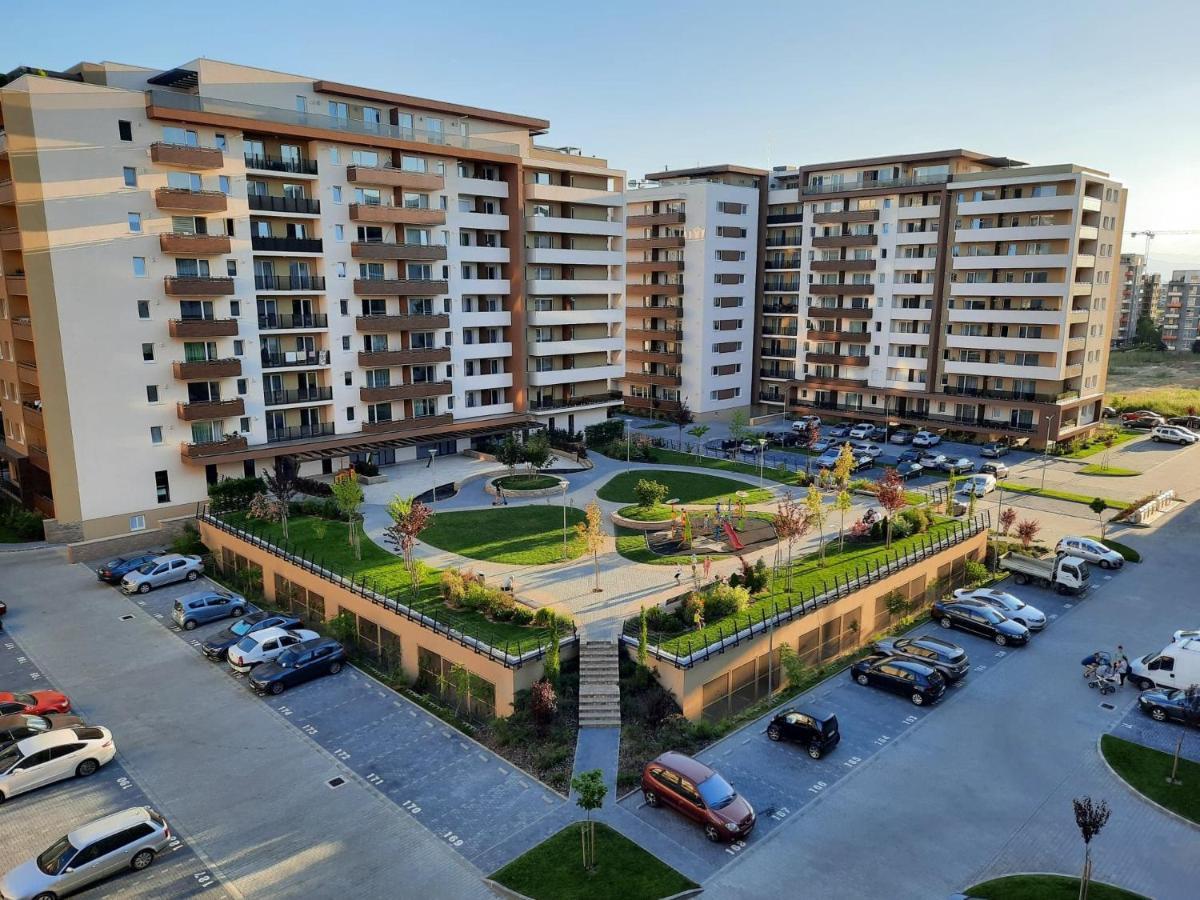 Sorin'S Comfortable Apartment Brasov Exterior photo